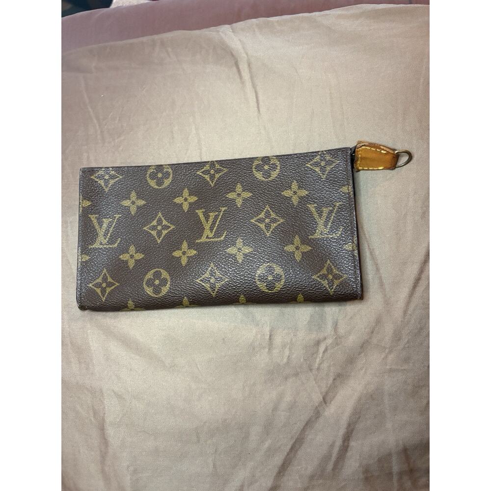 Louis Vuitton Vintage Monogram Canvas Clutch Handbag Authenticated